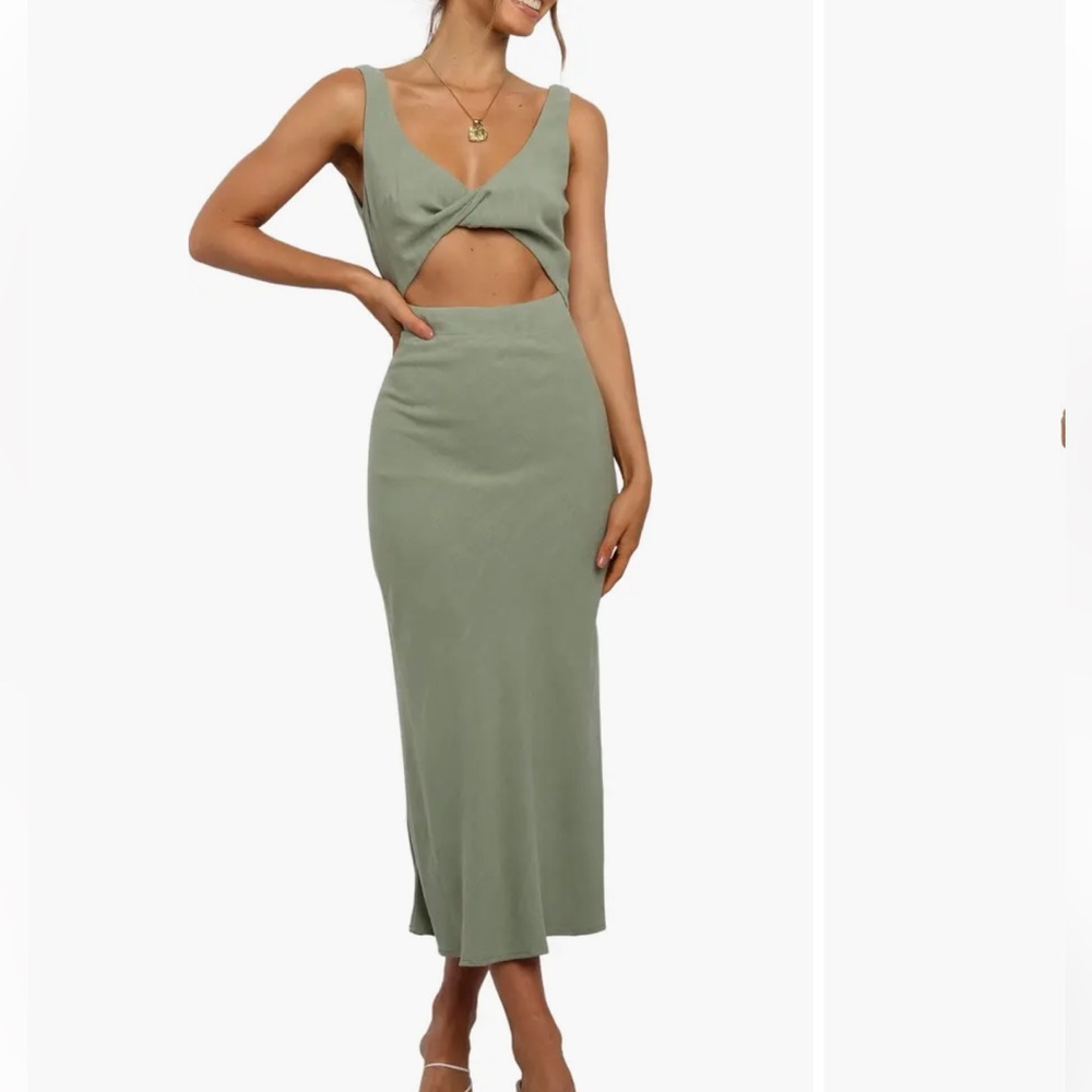 Petal & Pup -Apollo Cutout Detail Midi Dress - Green Size 6